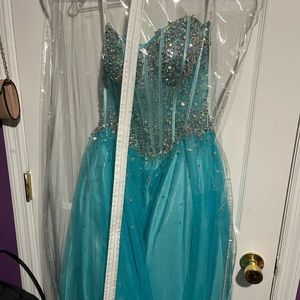 Sweet 16 dress